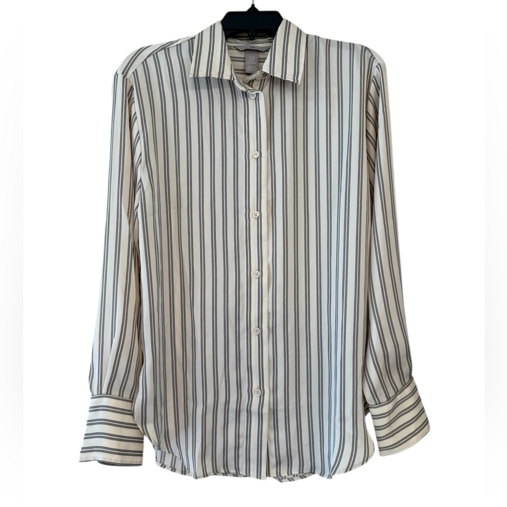 H&M Cream and Gray Striped Satin Button-Down Shirt XS